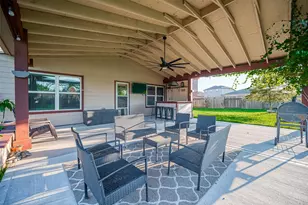 346 Apache Field Ln, La Marque, TX 77568 - Photo 45