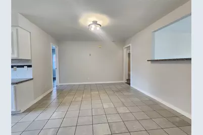 4214 Wuthering Heights Drive, Houston, TX 77045 - Photo 13