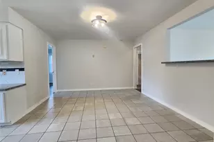 4214 Wuthering Heights Dr, Houston, TX 77045 - Photo 13