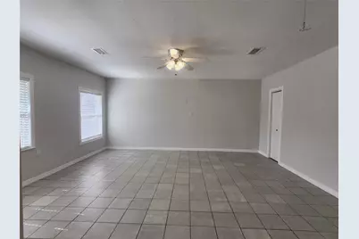 4214 Wuthering Heights Drive, Houston, TX 77045 - Photo 33