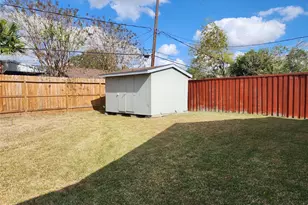 4214 Wuthering Heights Dr, Houston, TX 77045 - Photo 29