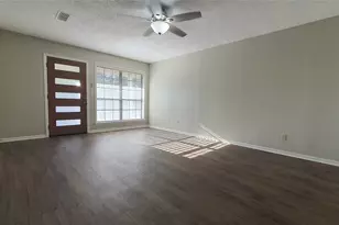 1903 S Austin St, Brenham, TX 77833 - Photo 7