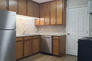 1903 S Austin St, Brenham, TX 77833 - Photo 11