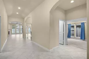 6707 Miller Shadow Ln, Sugar Land, TX 77479 - Photo 5