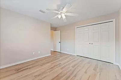 7238 N Hearthstone Green Drive, Houston, TX 77095 - Photo 9