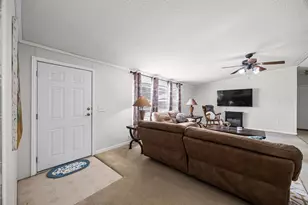 11408 Landry Ln, Conroe, TX 77303 - Photo 13