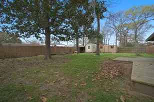 209 Red Oak St, Livingston, TX 77351 - Photo 39