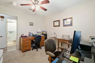 209 Red Oak St, Livingston, TX 77351 - Photo 19