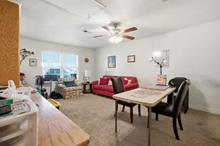 209 Red Oak St, Livingston, TX 77351 - Photo 19