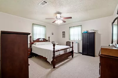 209 Red Oak Street, Livingston, TX 77351 - Photo 11