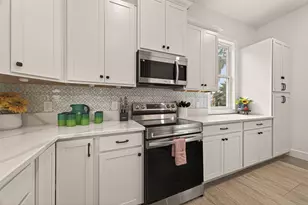 2815 Ball St, Galveston, TX 77550 - Photo 13