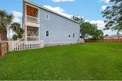 2815 Ball Street, Galveston, TX 77550 - Photo 39
