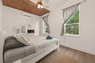 2815 Ball St, Galveston, TX 77550 - Photo 21