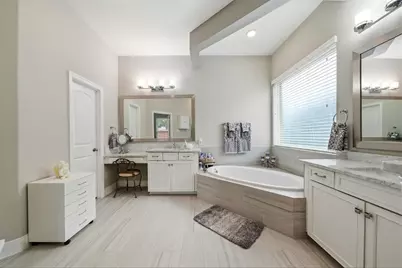 30934 S Creek Way, Fulshear, TX 77441 - Photo 19