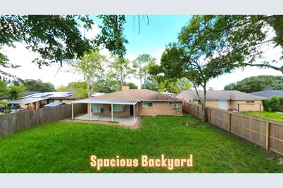 17014 Forest Bend Avenue, Friendswood, TX 77546 - Photo 5