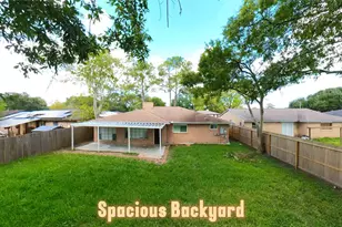 17014 Forest Bend Ave, Friendswood, TX 77546 - Photo 5