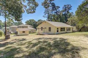 711 Cherokee Dr, Conroe, TX 77316 - Photo 39