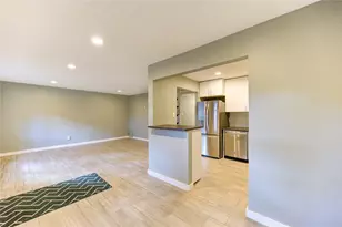 3224 Timmons Ln, Houston, TX 77027 - Photo 19