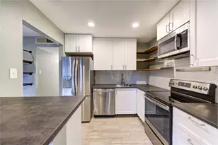 3224 Timmons Ln, Houston, TX 77027 - Photo 17