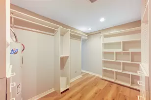 3402 Gannett St, Houston, TX 77025 - Photo 31