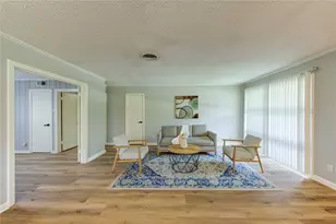 3402 Gannett St, Houston, TX 77025 - Photo 3