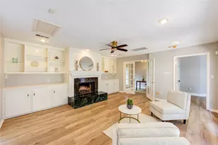 3402 Gannett St, Houston, TX 77025 - Photo 17