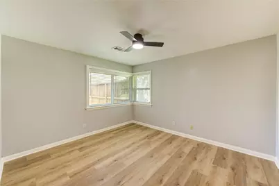 3402 Gannett Street, Houston, TX 77025 - Photo 35