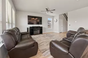 163 Lucky Mnr Ln, La Porte, TX 77571 - Photo 3
