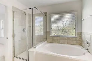 6423 Calgary Woods Ln, Katy, TX 77494 - Photo 17