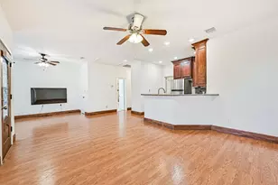 1209 11th St, Galveston, TX 77550 - Photo 11