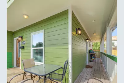 1209 11th Street, Galveston, TX 77550 - Photo 5
