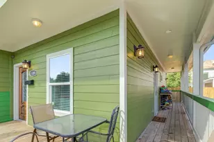 1209 11th St, Galveston, TX 77550 - Photo 5