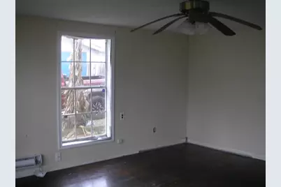 809 8th Avenue N, Texas City, TX 77590 - Photo 3