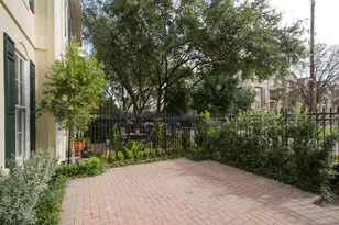 5144 Chevy Chase Dr, Houston, TX 77056 - Photo 3