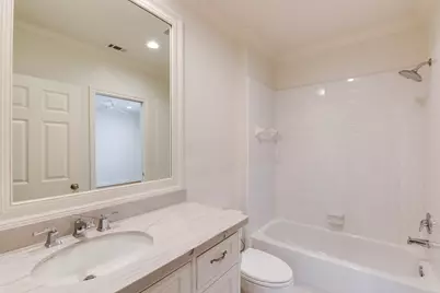 5144 Chevy Chase Drive, Houston, TX 77056 - Photo 29