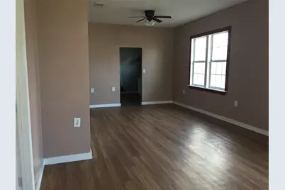 310 Foerster, El Campo, TX 77437 - Photo 5