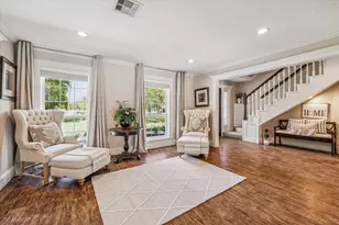 300 Brook Hollow Dr, Conroe, TX 77385 - Photo 11