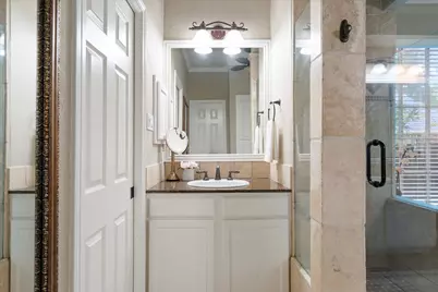 11 Golden Place, The Woodlands, TX 77381 - Photo 27