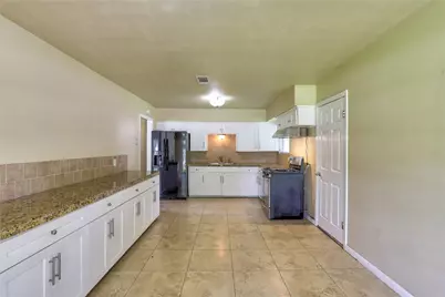 9207 Colleen Road, Houston, TX 77080 - Photo 9
