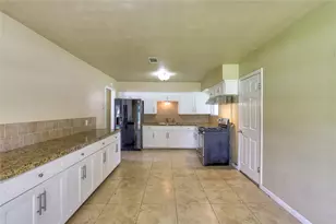 9207 Colleen Rd, Houston, TX 77080 - Photo 9