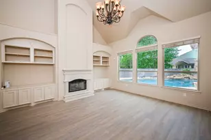 19 Sandwell Place, Spring, TX 77389 - Photo 9