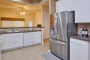 22 W Greenhill Terrace Pl, The Woodlands, TX 77382 - Photo 9