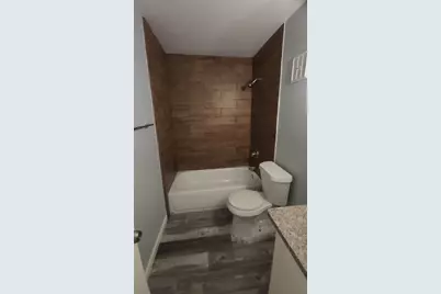 2677 Gessner Road #202, Houston, TX 77080 - Photo 5