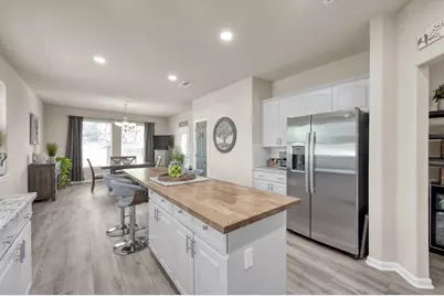 711 Stonewall Jackson Court, Conroe, TX 77302 - Photo 11