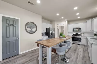 711 Stonewall Jackson Court, Conroe, TX 77302 - Photo 13