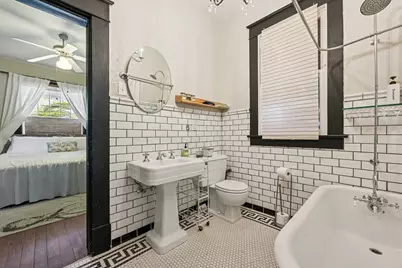 815 Winnie Street, Galveston, TX 77550 - Photo 15