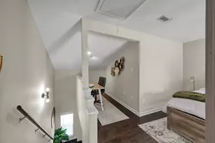 763 Worthshire St, Houston, TX 77008 - Photo 27