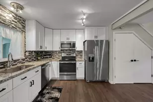 763 Worthshire St, Houston, TX 77008 - Photo 19