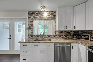 763 Worthshire St, Houston, TX 77008 - Photo 21