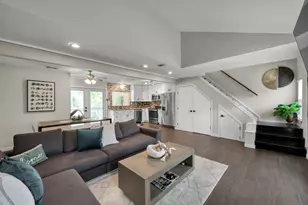 763 Worthshire St, Houston, TX 77008 - Photo 7